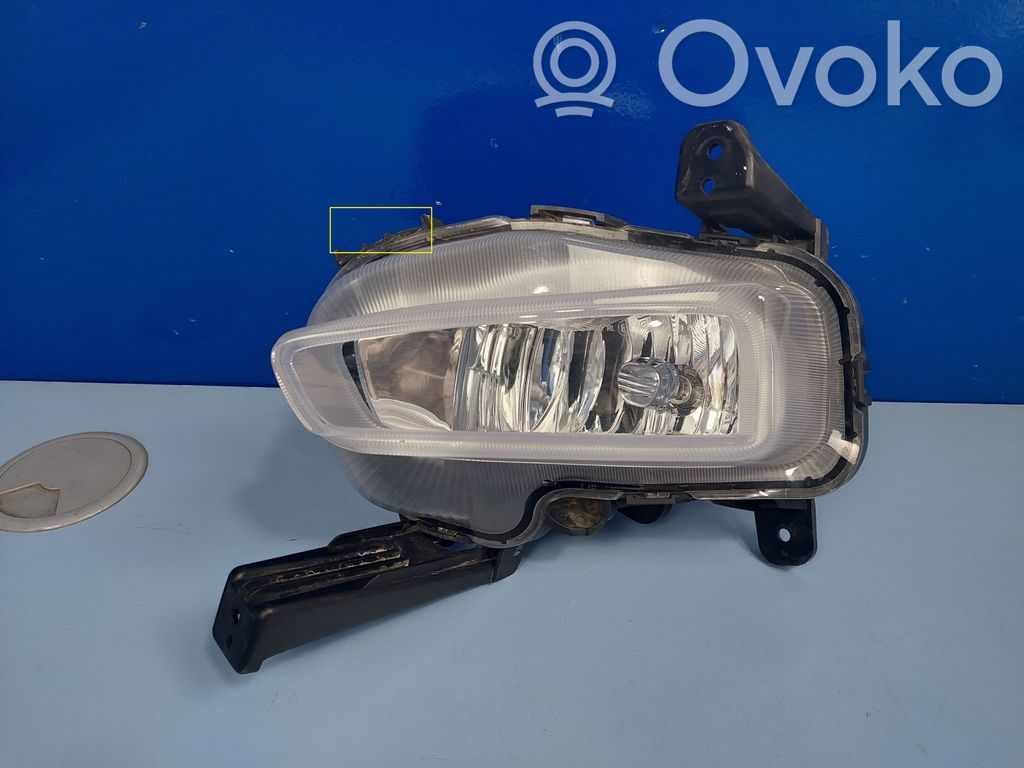 KIA Ceed Miglas lukturis priekšā 