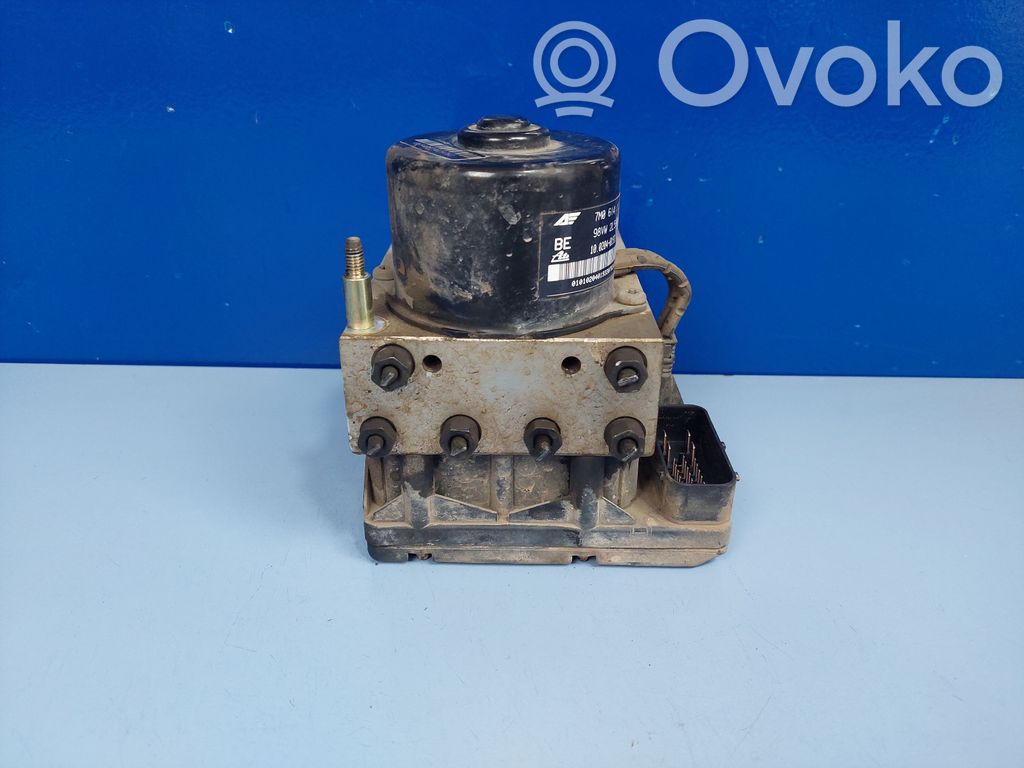 Audi A3 S3 8P ABS bloks 