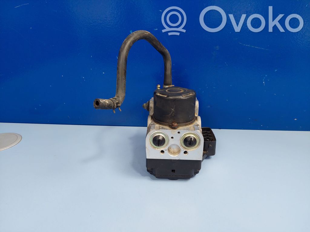 Lexus IS 200-300 ABS bloks 