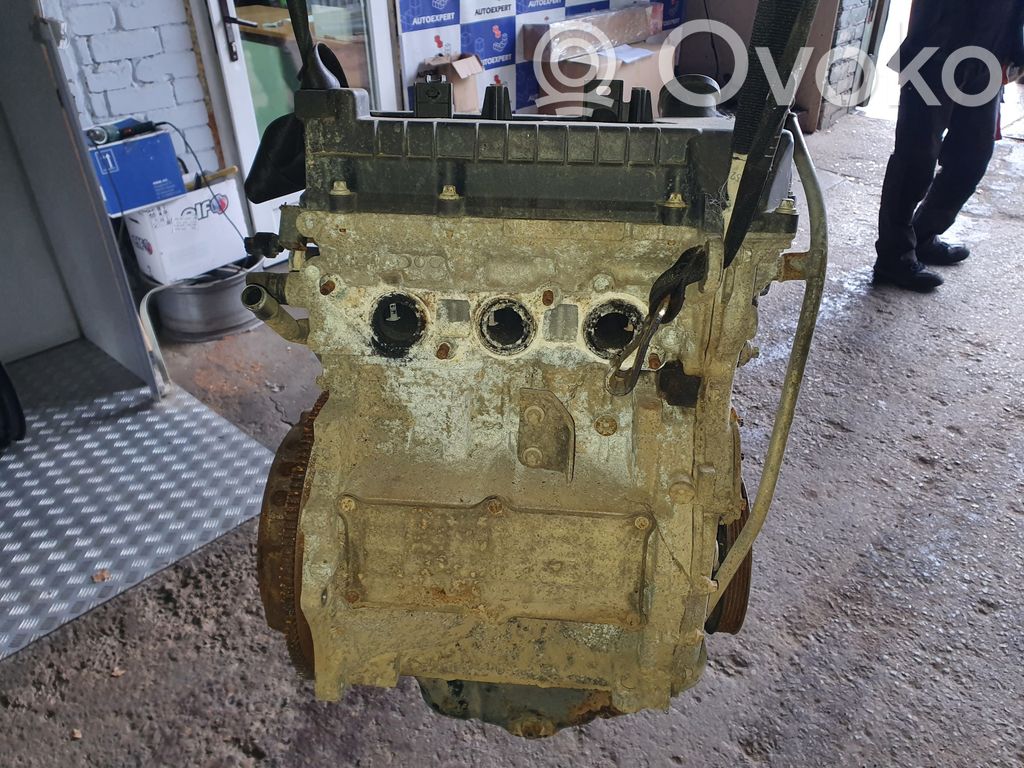 Mitsubishi Colt Moottori 