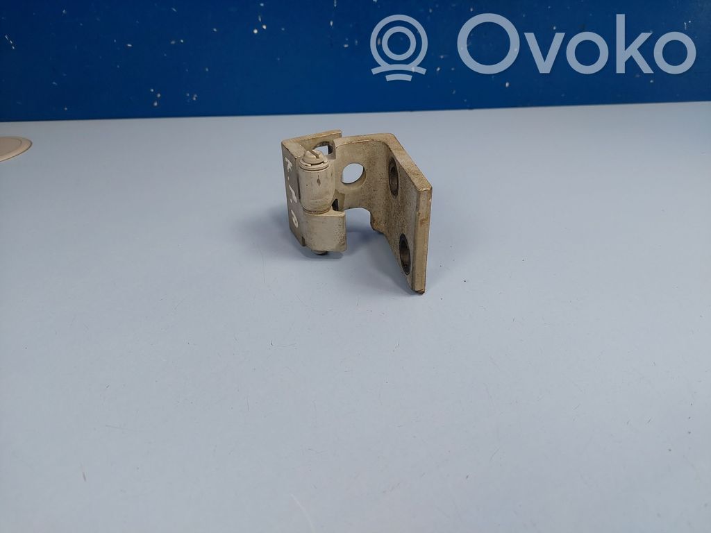 BMW X5 E53 Front door lower hinge 