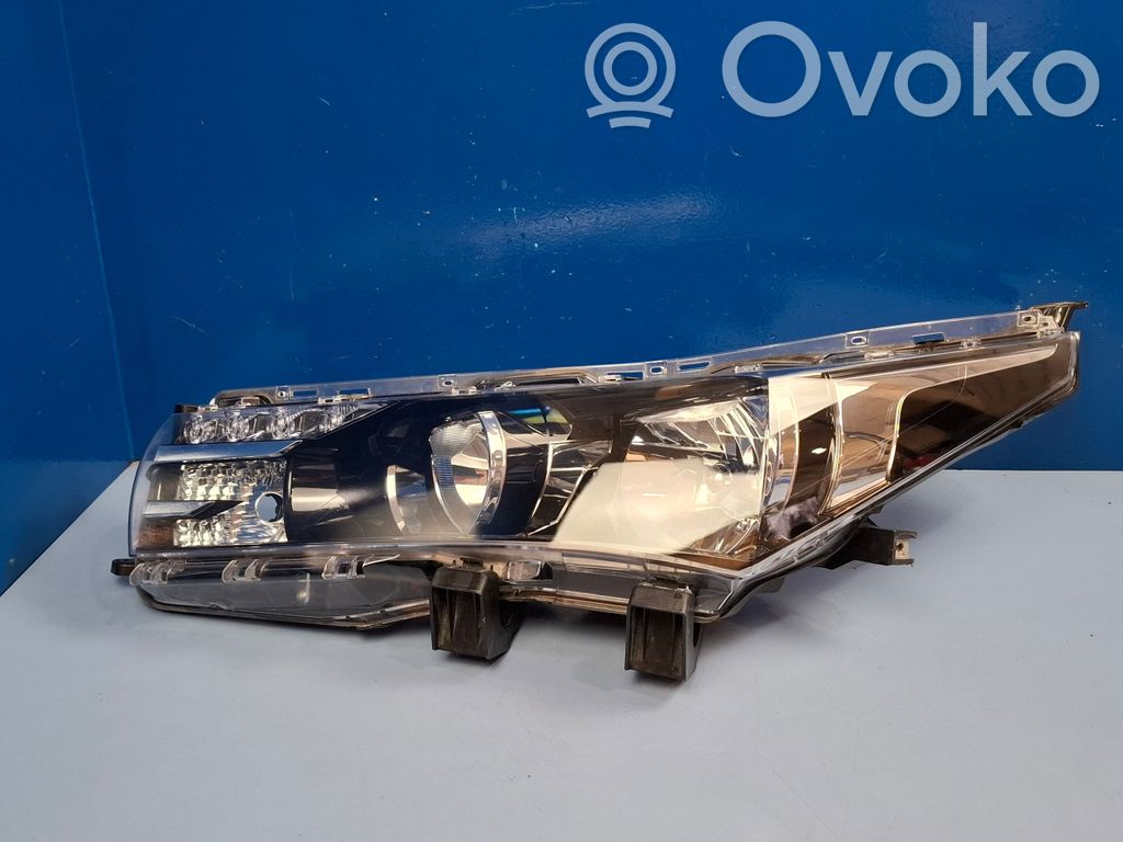 Toyota Corolla E160 E170 Headlight/headlamp 