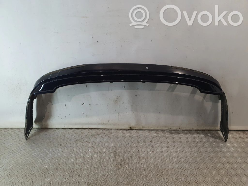Audi Q7 4M Apatinė bamperio dalis 