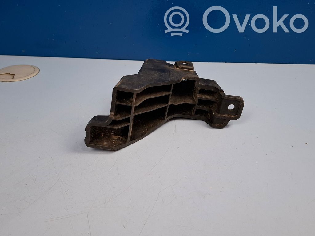 KIA EV6 Front bumper mounting bracket 