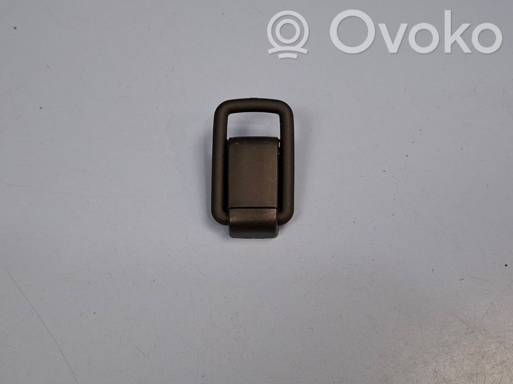 Tie down hook / loop   LD4769564