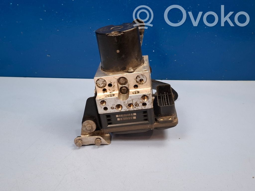 BMW 5 E60 E61 ABS Pump 