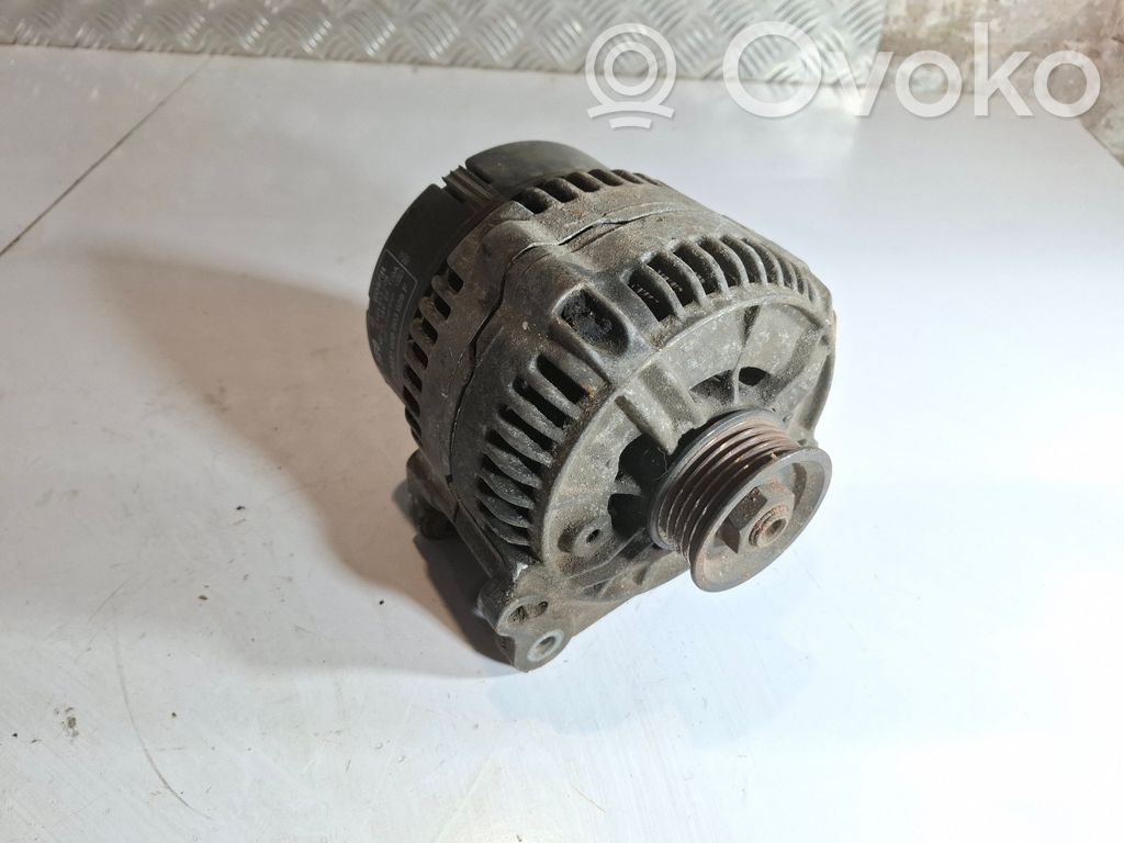 Audi A4 S4 B5 8D Ģenerators 