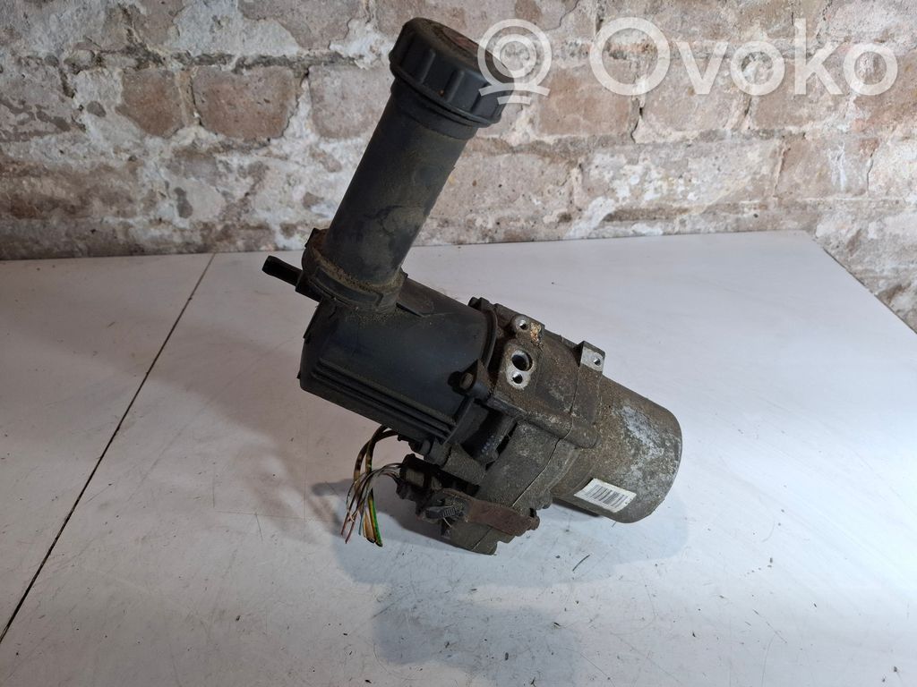 Citroen C4 I Ohjaustehostimen pumppu 