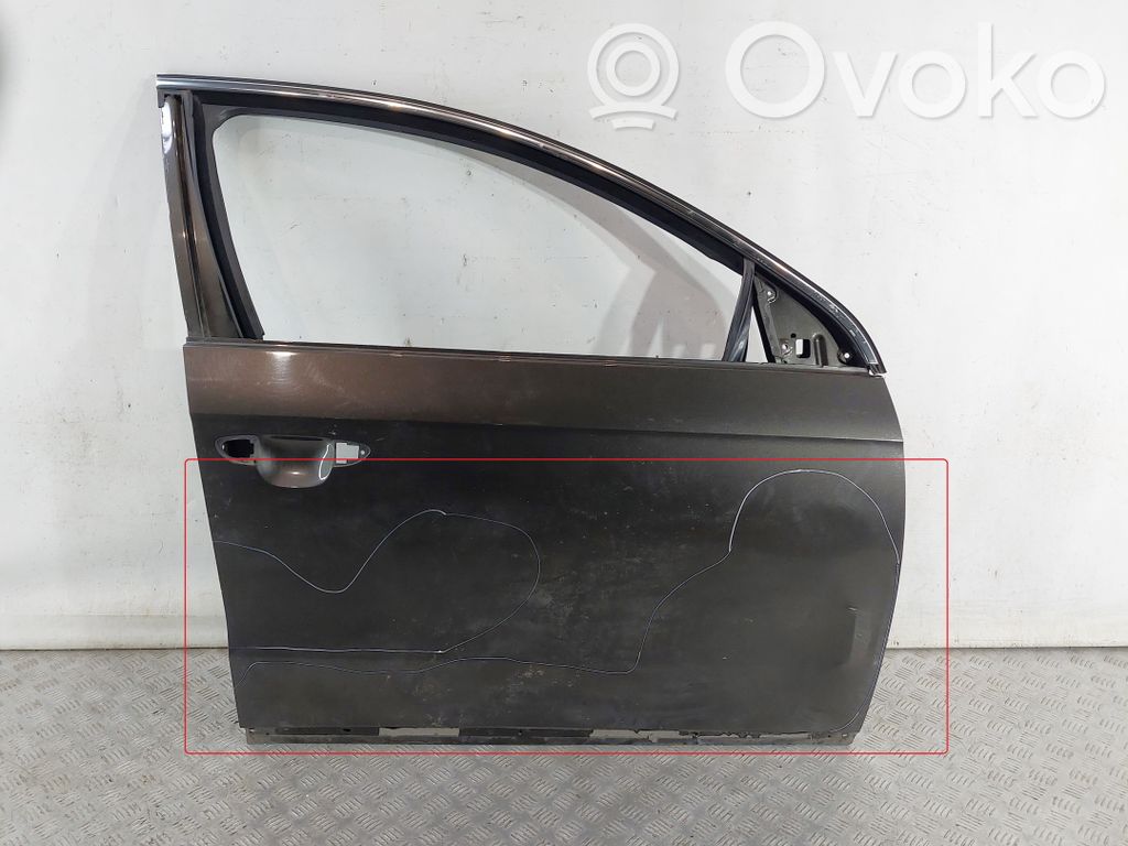Drzwi przednie   3AA831056