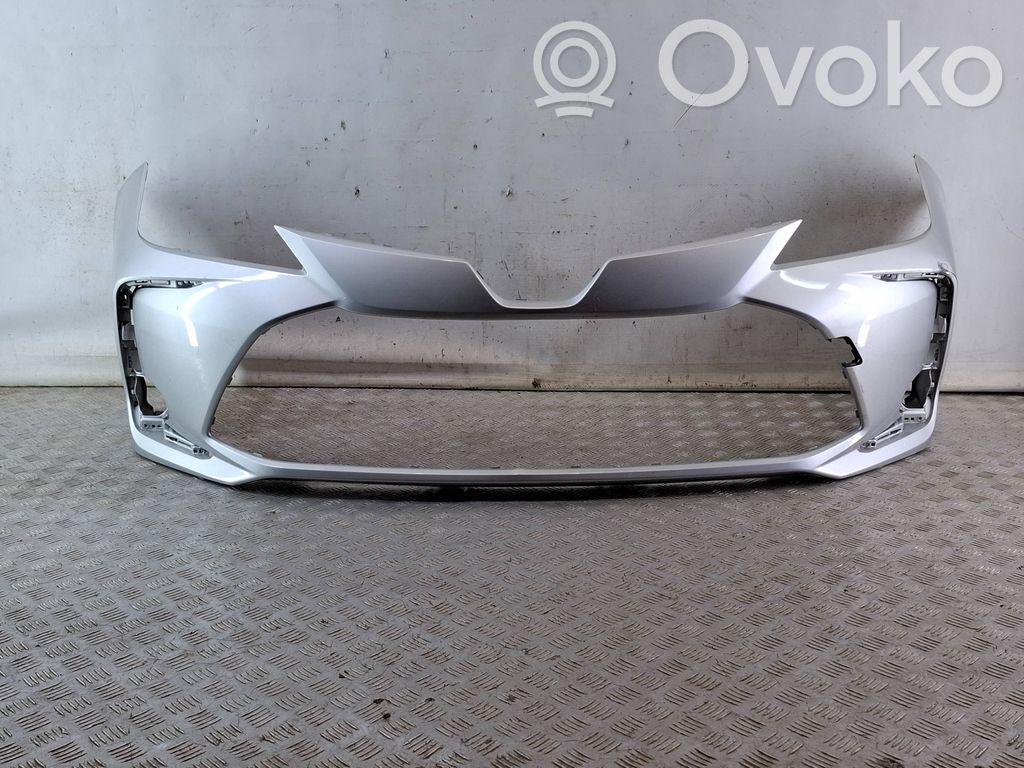 Toyota Corolla E210 E21 Zderzak przedni 
