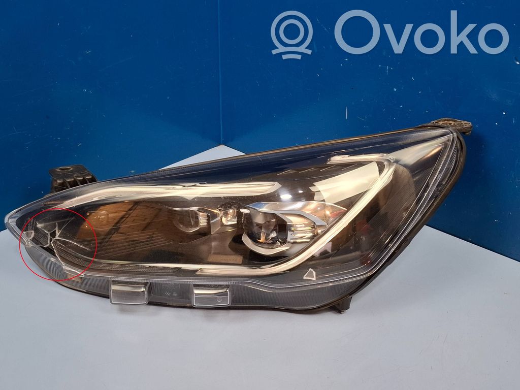Ford Focus Headlight/headlamp 