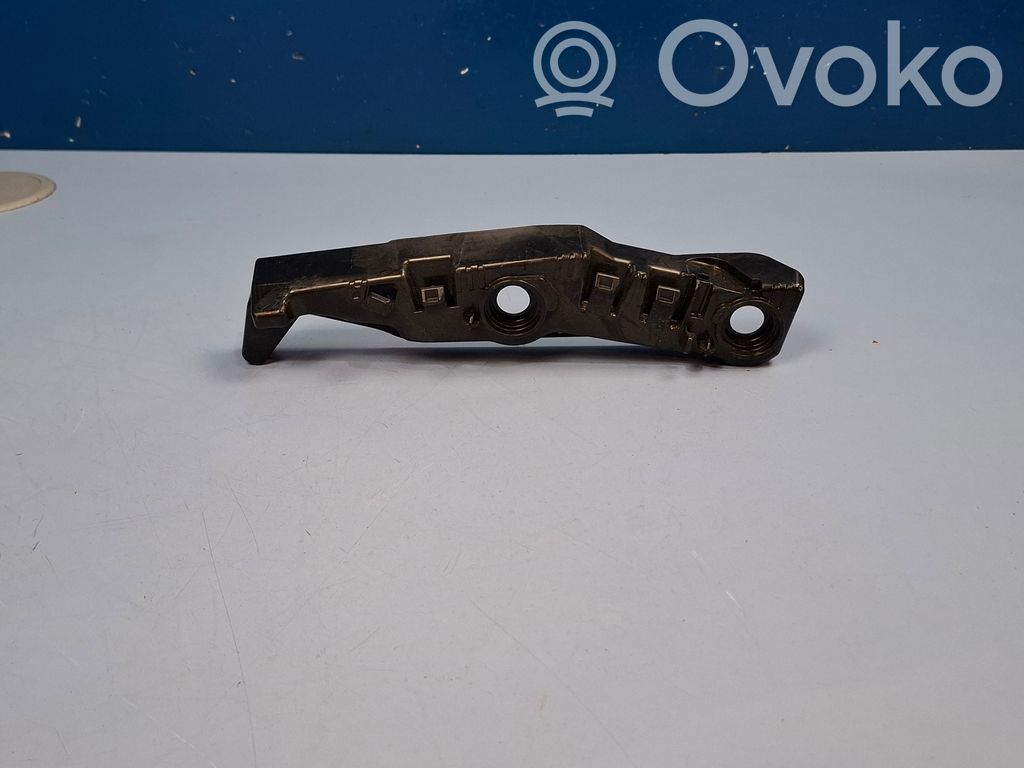 Front bumper mounting bracket   4KE807284