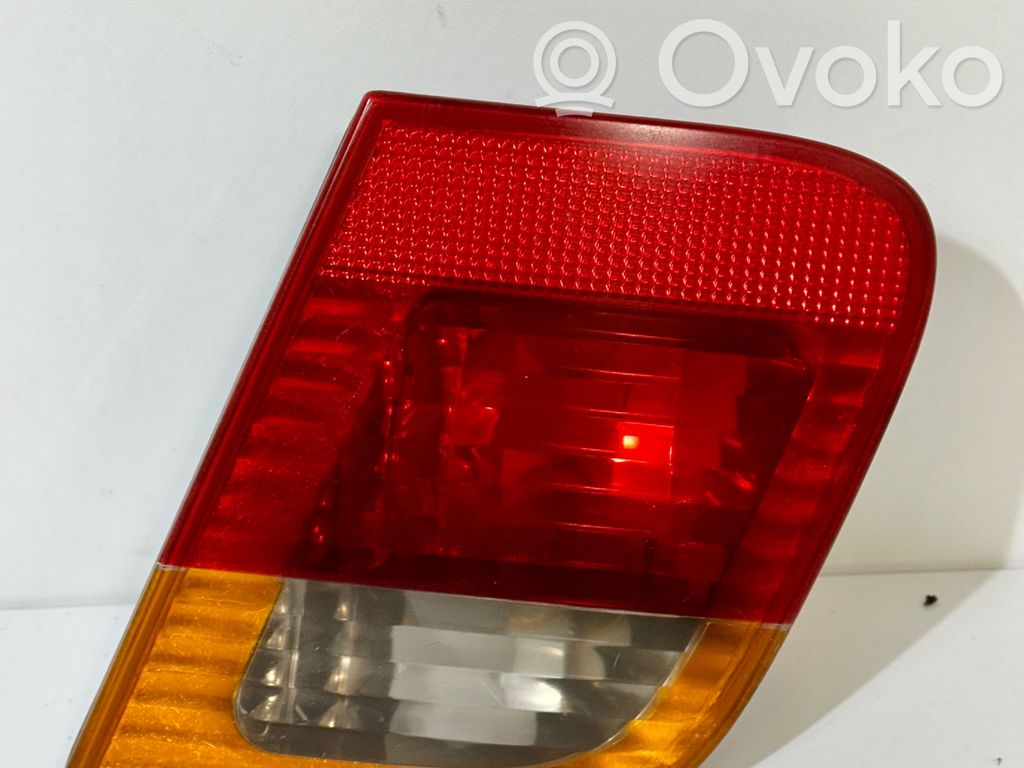 BMW 3 E46 Tailgate rear/tail lights 
