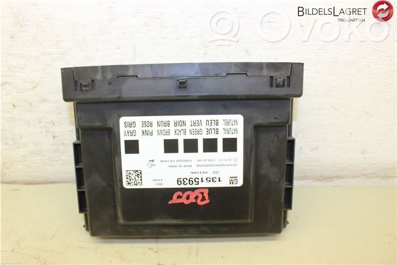 Opel Corsa E Comfort/convenience module 