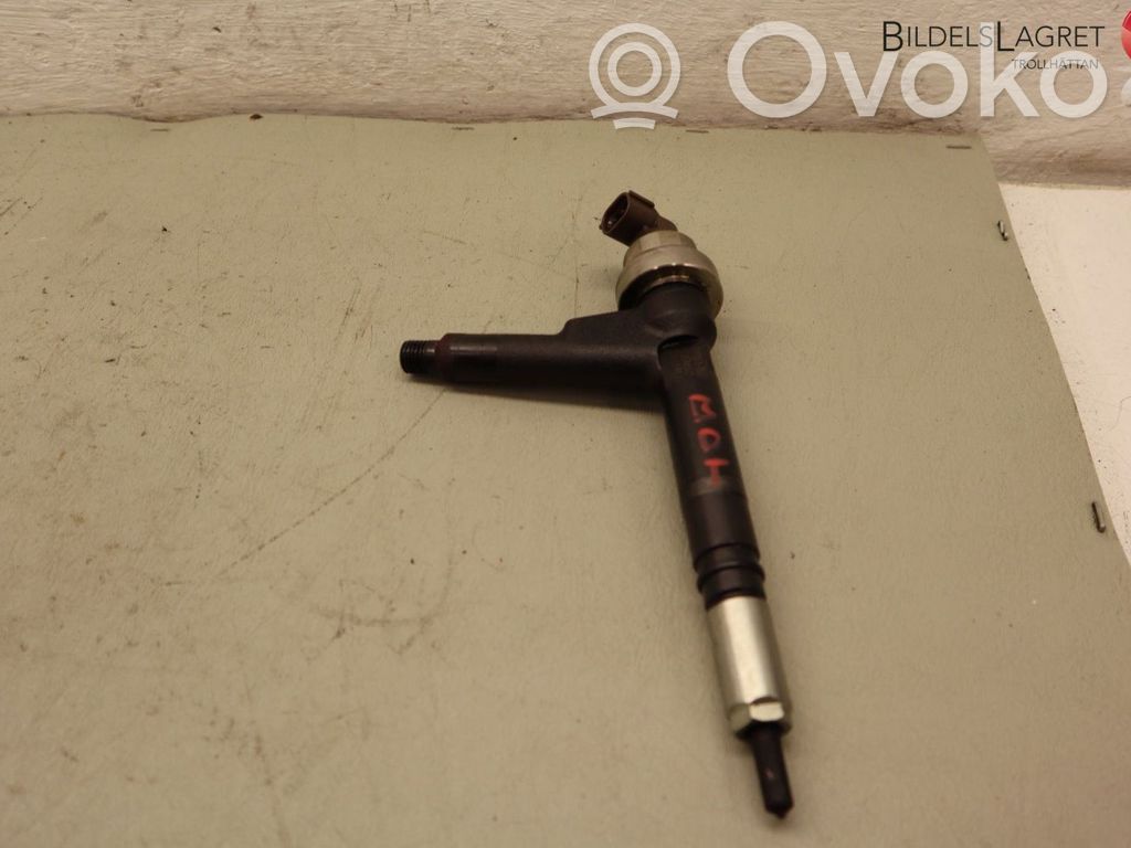 Opel Combo C Inyector de combustible 