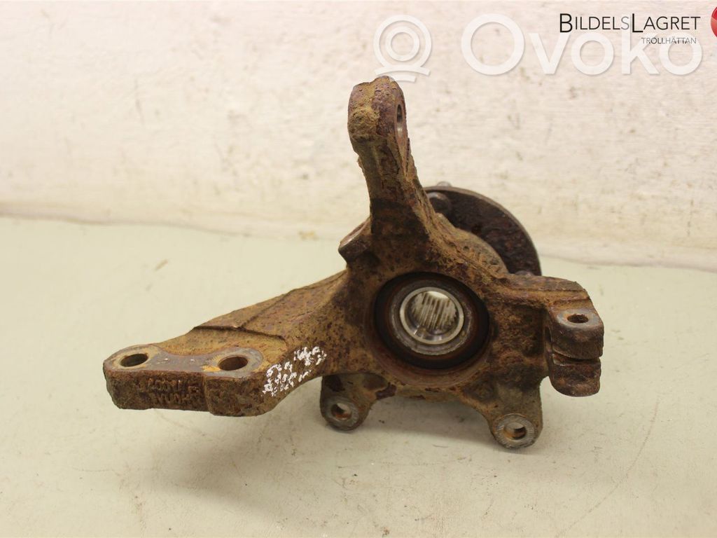 Nissan Note (E12) Priekinis kelmas 
