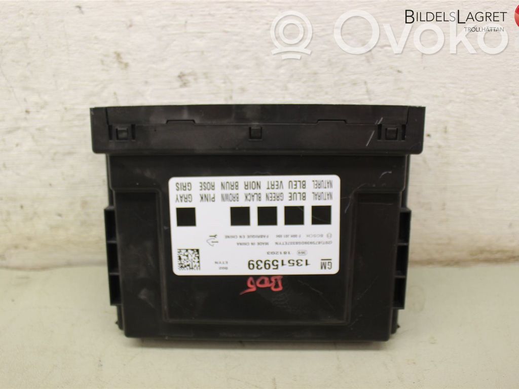 Opel Corsa E Comfort/convenience module 