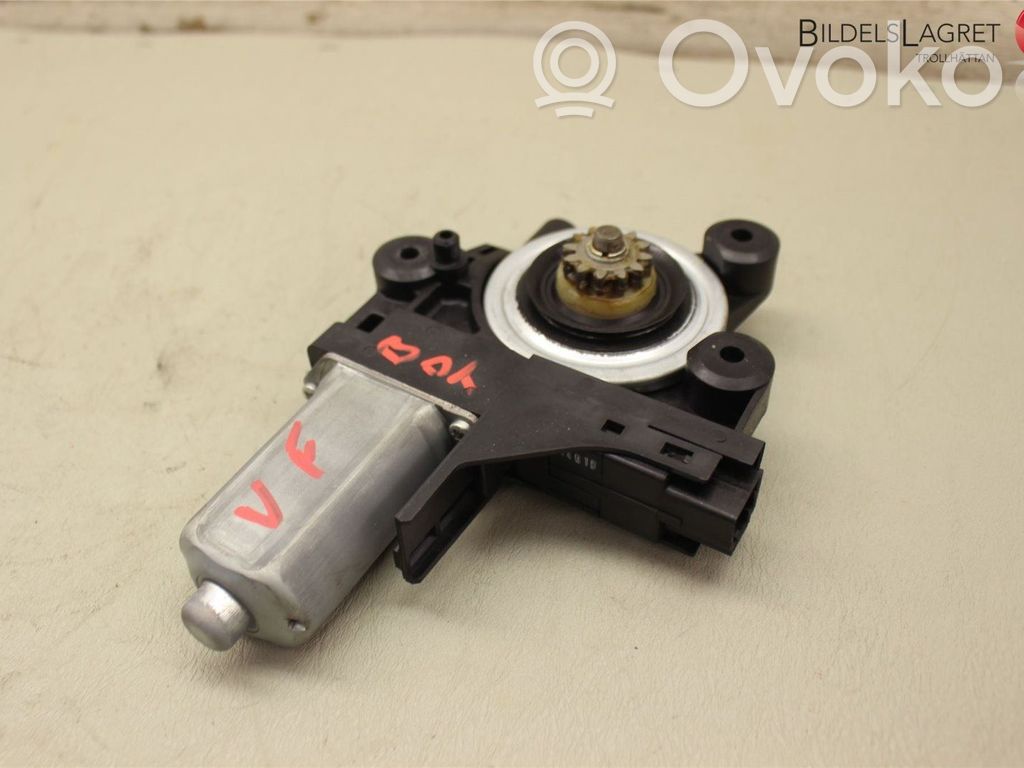 Volvo V70 Silnik regulatora szyby drzwi przednich 