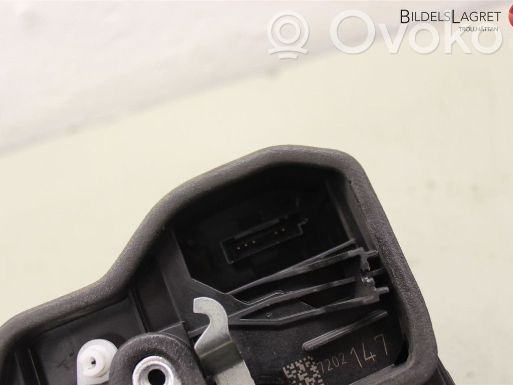 BMW 5 F10 F11 Rear door lock 