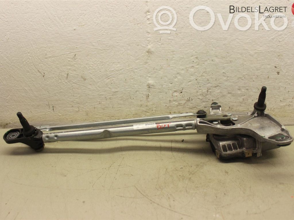 Ford Focus Front wiper linkage 