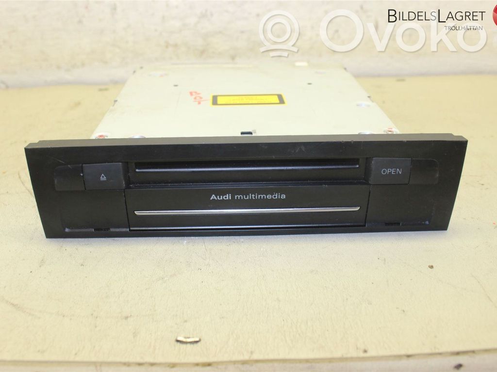 Audi Q7 4M Radio/CD/DVD/GPS head unit 