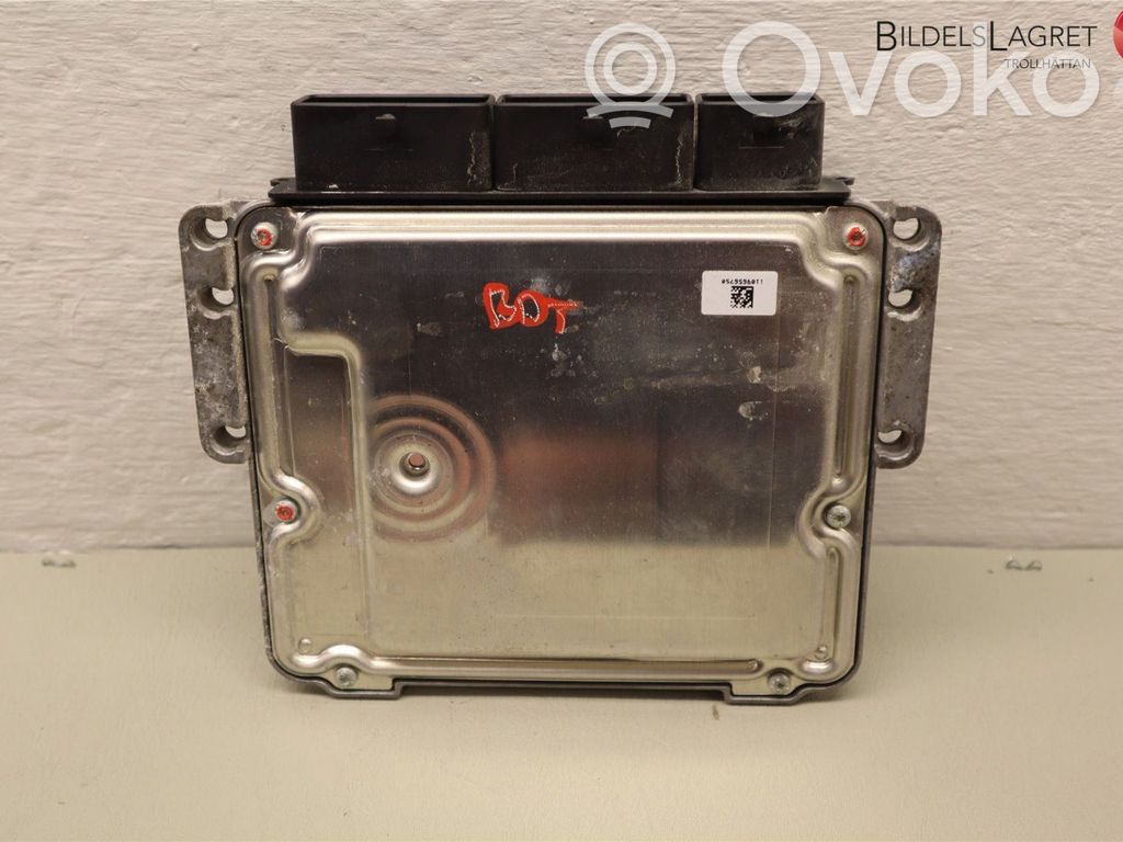 Opel Vivaro Injection control unit/module 