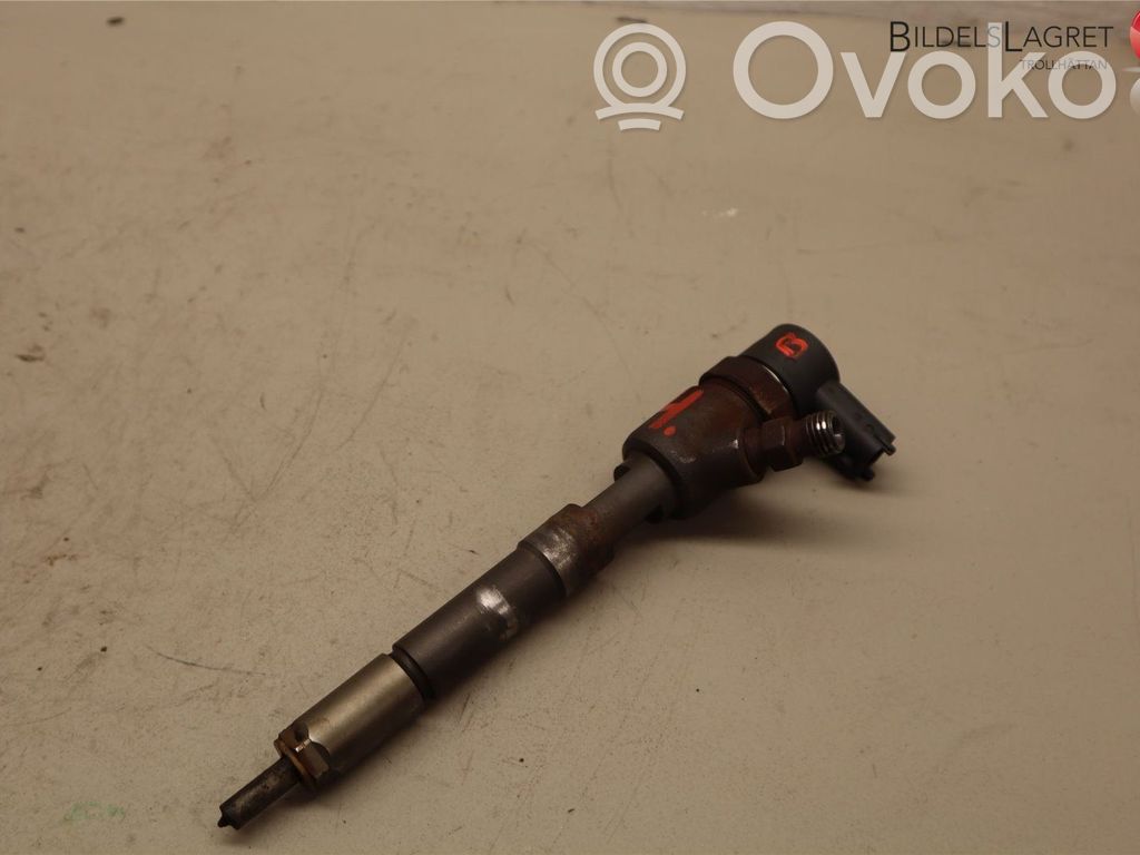 Opel Combo D Inyector de combustible 