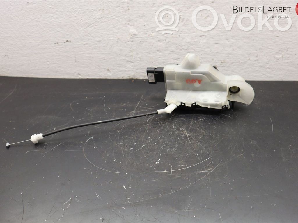 Citroen C3 Front door lock 
