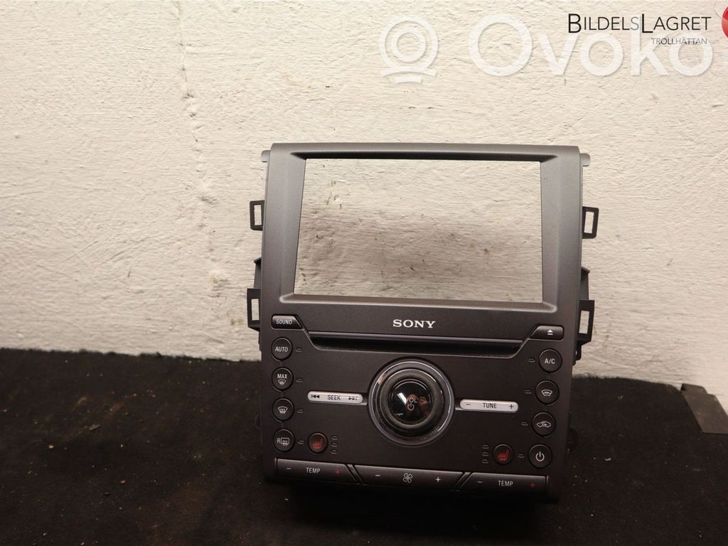 Ford Mondeo MK V Climate control unit 