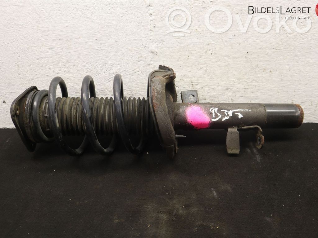 Ford Focus Front shock absorber with coil spring 