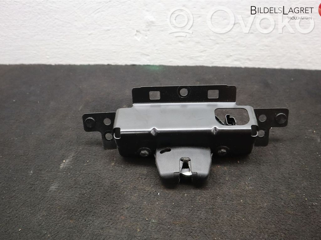 Peugeot 208 I Tailgate/trunk/boot lock/catch/latch 