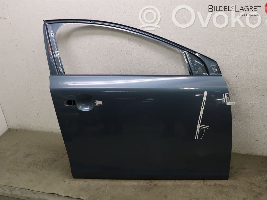 Volvo V40 Дверь 