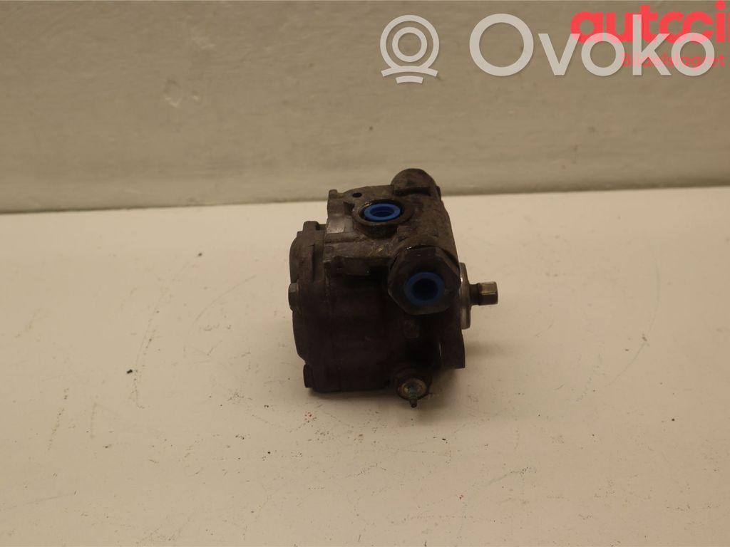 Saab 9-3 Ver2 Ohjaustehostimen pumppu 
