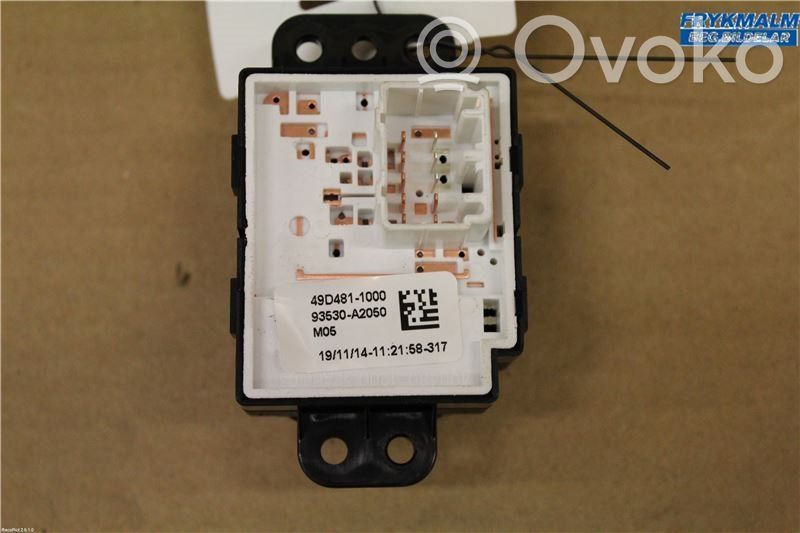 KIA Ceed Interruptor del espejo lateral 