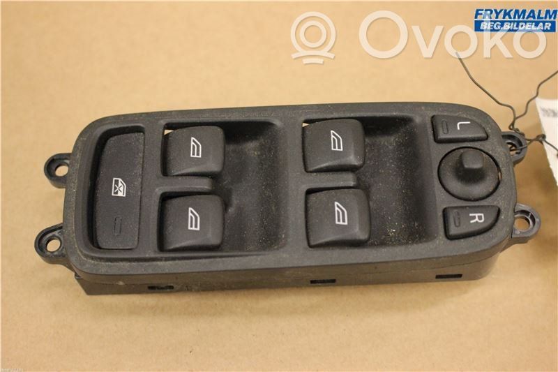 Volvo V50 Electric window control switch 