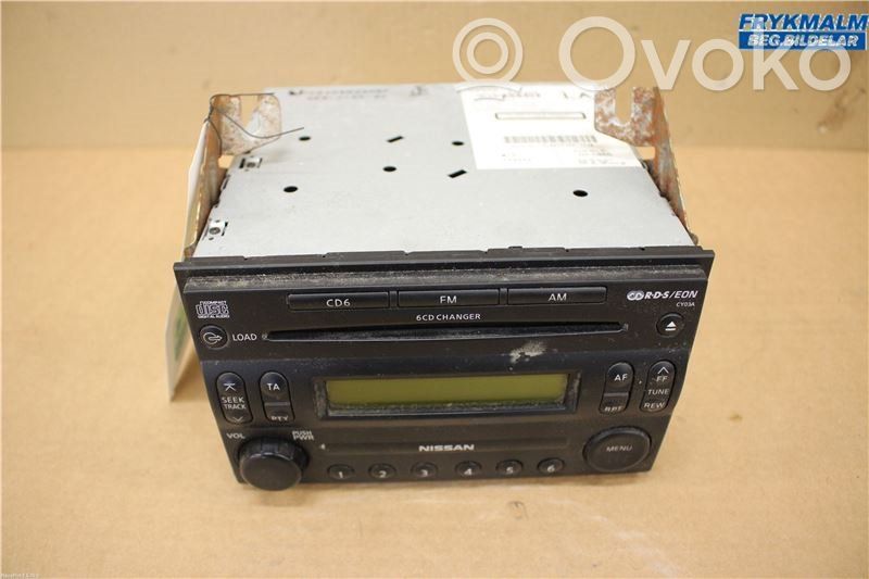 Nissan Navara D40 Panel / Radioodtwarzacz CD/DVD/GPS 