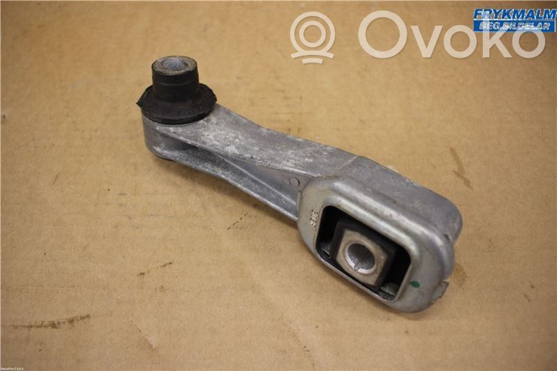 Nissan NV200 Engine mounting bracket 