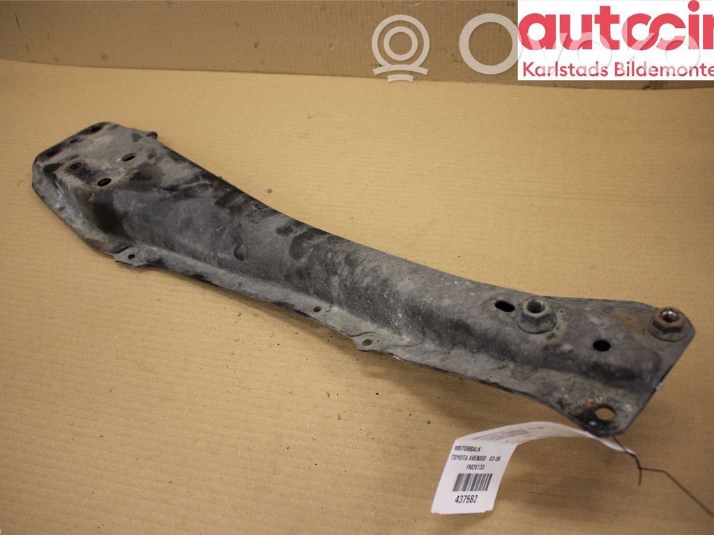 Toyota Avensis T250 Front subframe 