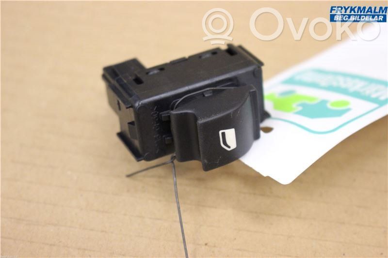 Citroen C4 II Electric window control switch 