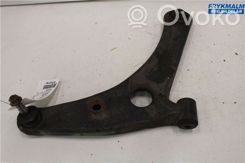 Mitsubishi Colt Dolny wahacz przedni 