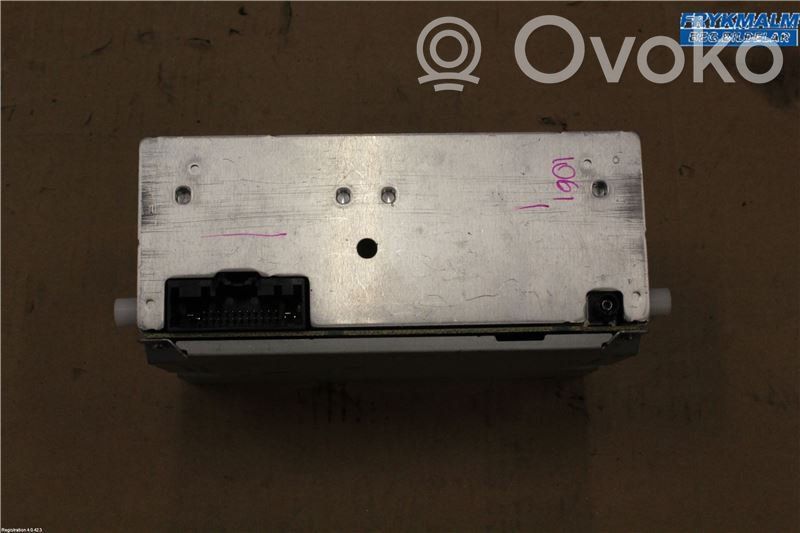 Ford Fiesta Unidad delantera de radio/CD/DVD/GPS 