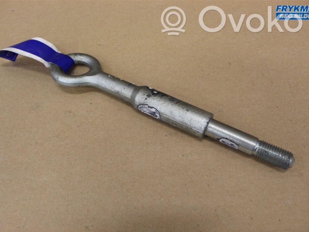 Volvo V60 Anillo de remolque 