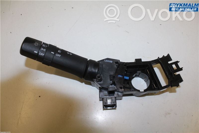 Subaru Outback Light switch 