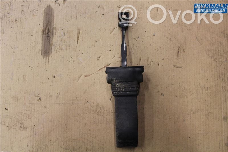 Audi A1 Takaoven pidätin 