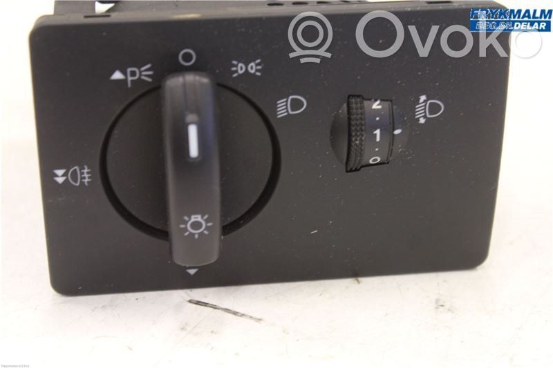 Ford Focus Light switch 
