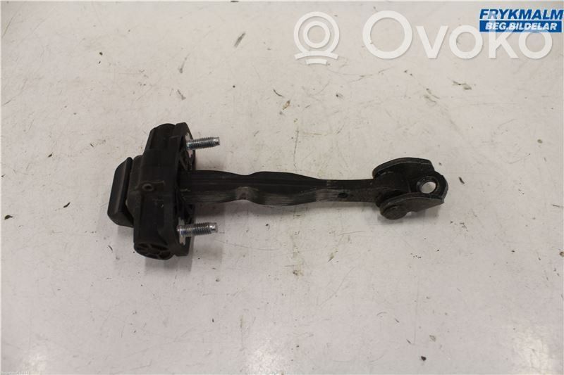 Ford Fiesta Etuoven pidätin 