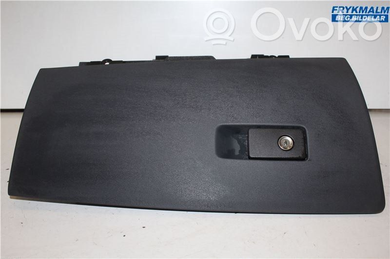 Volvo V70 Handschuhfach komplett 