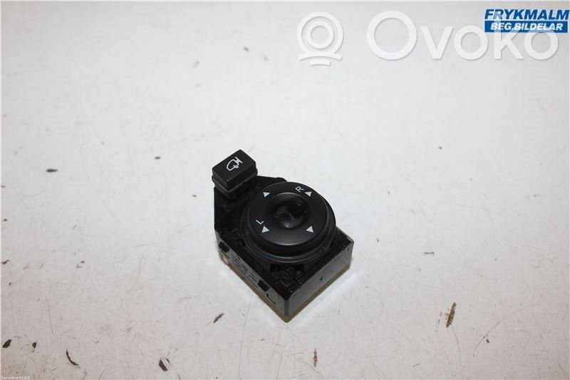 Wing mirror switch   935601H100,935601H100,935601H100