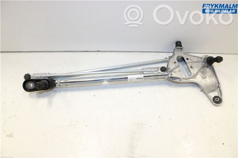 Ford Focus Front wiper linkage 