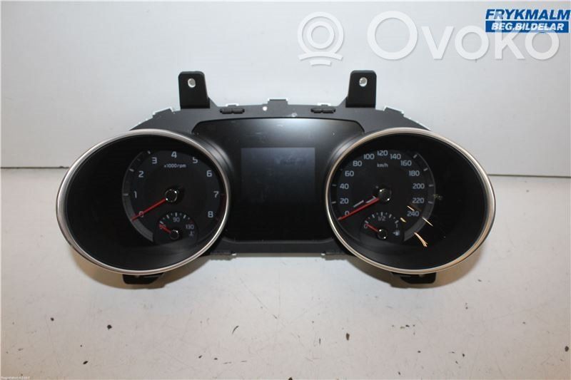 KIA Ceed Geschwindigkeitsmesser Cockpit 